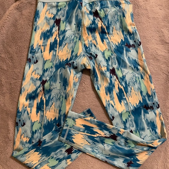 NEW Adidas Techfit 7/8 Leggings - Picture 5 of 10